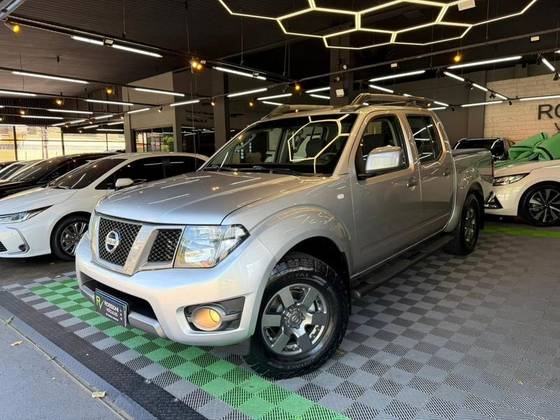 NISSAN FRONTIER 2.5 SV ATTACK 4X2 CD TURBO ELETRONIC DIESEL 4P MANUAL NISSAN FRONTIER 2.5 SV ATTACK 4X2 CD TURBO ELETRONIC DIESEL 4P MANUAL